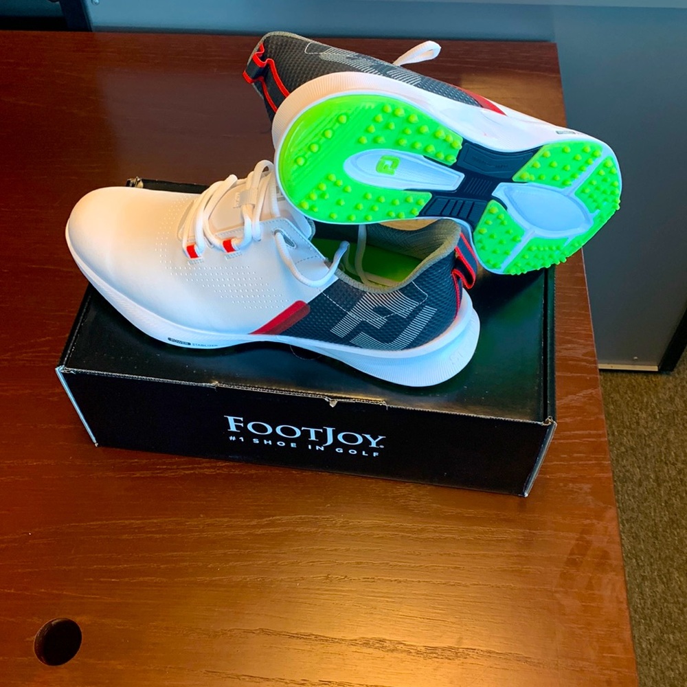 Footjoy Fuel Spikeless Golf Shoes